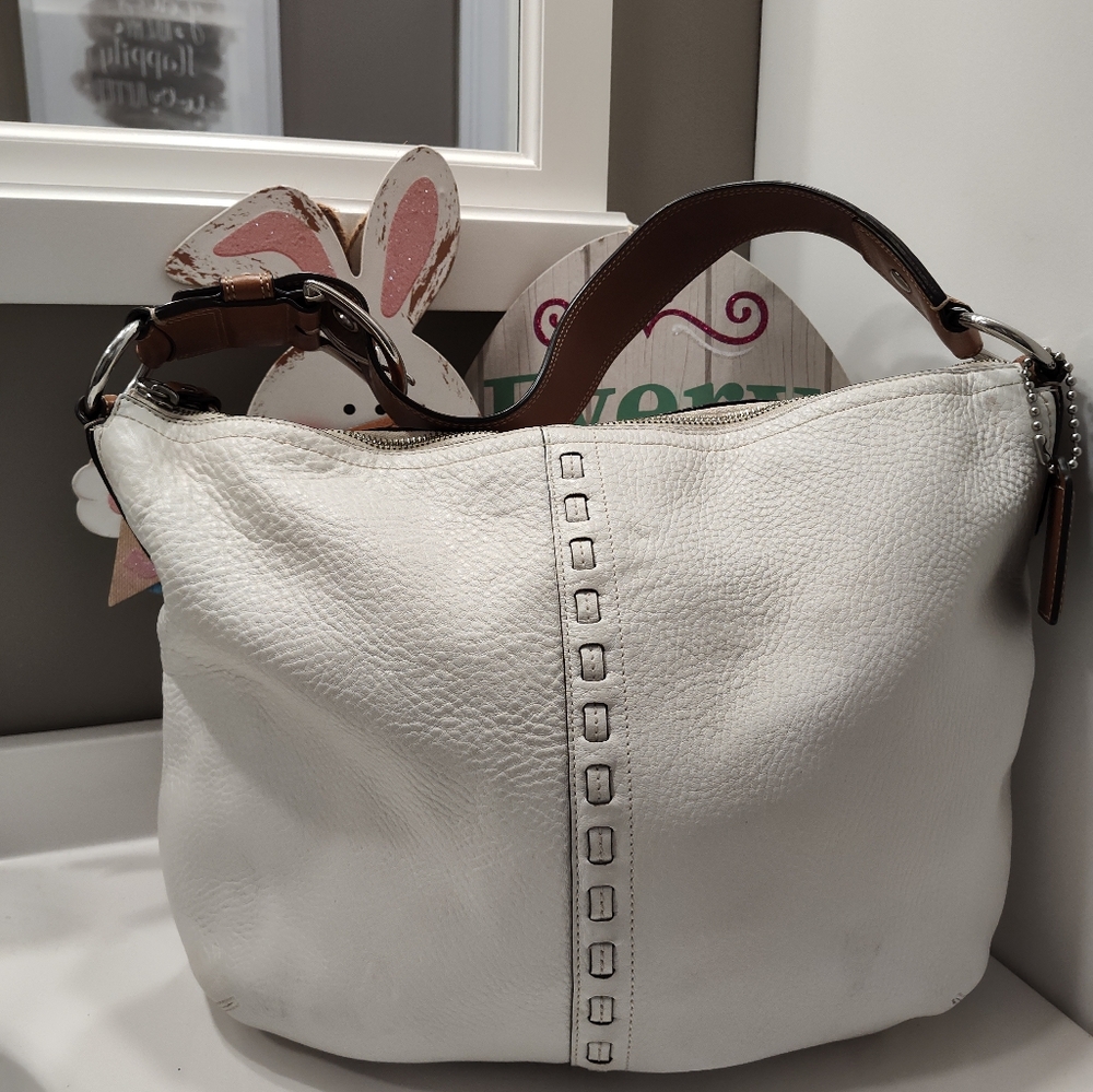 Vintage GUC Coach Soho Hobo Dinky Slouch Pebbled Leather Hobo Satchel Bag, 🤍 - Picture 2 of 16
